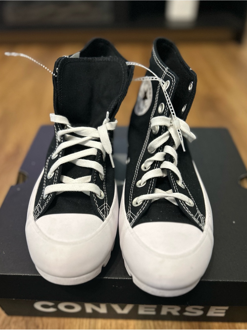 CONVERSE all Star Chuck Taylor hi top black platform lace up shoes sneakers sz 8 - Picture 3 of 9